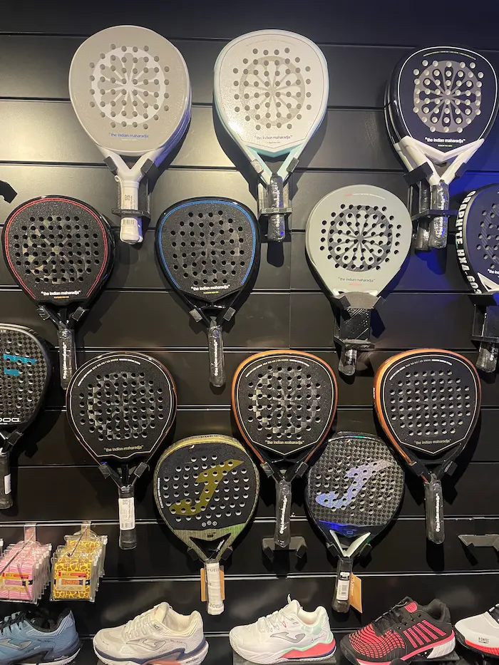 Padelrackets voor beginners bij PadelShopWestland in Monster | PadelShopWestland